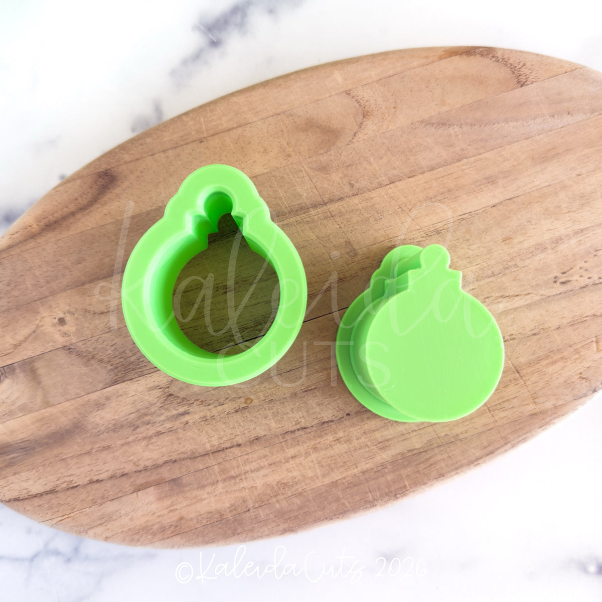 Bauble Kaleida Popper. Cake Pop Mold