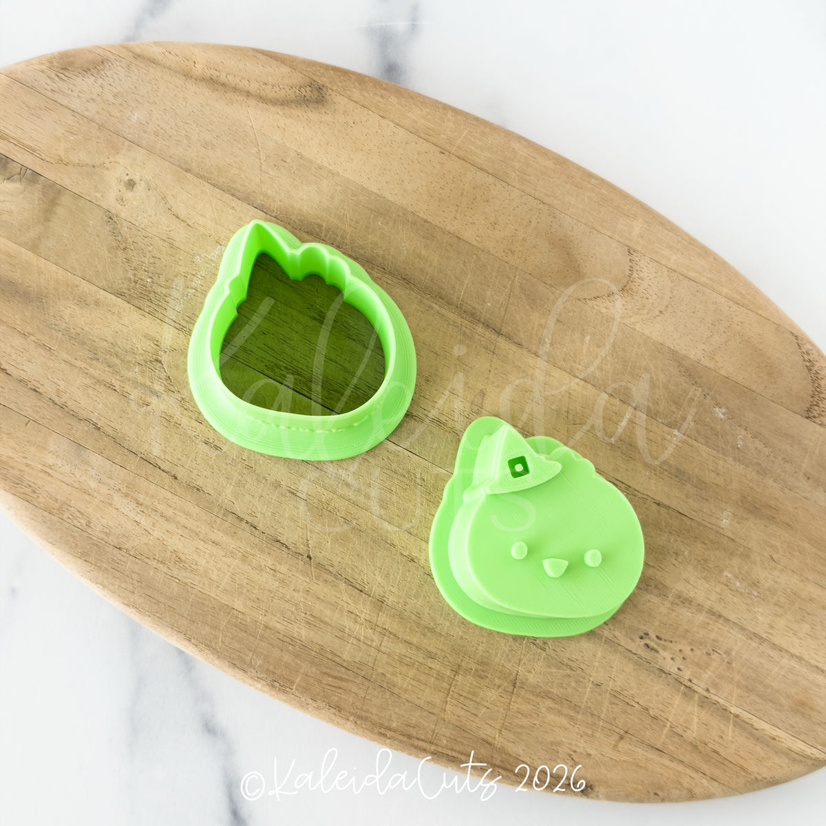 Witch Dumpling Kaleida Popper. Cake Pop Mold