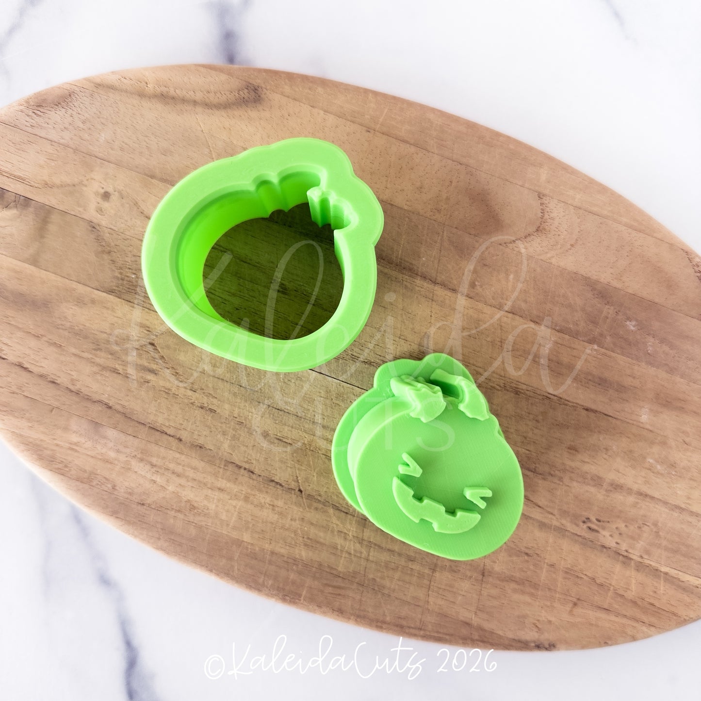 Pumpkin Dumpling Kaleida Popper. Cake Pop Mold