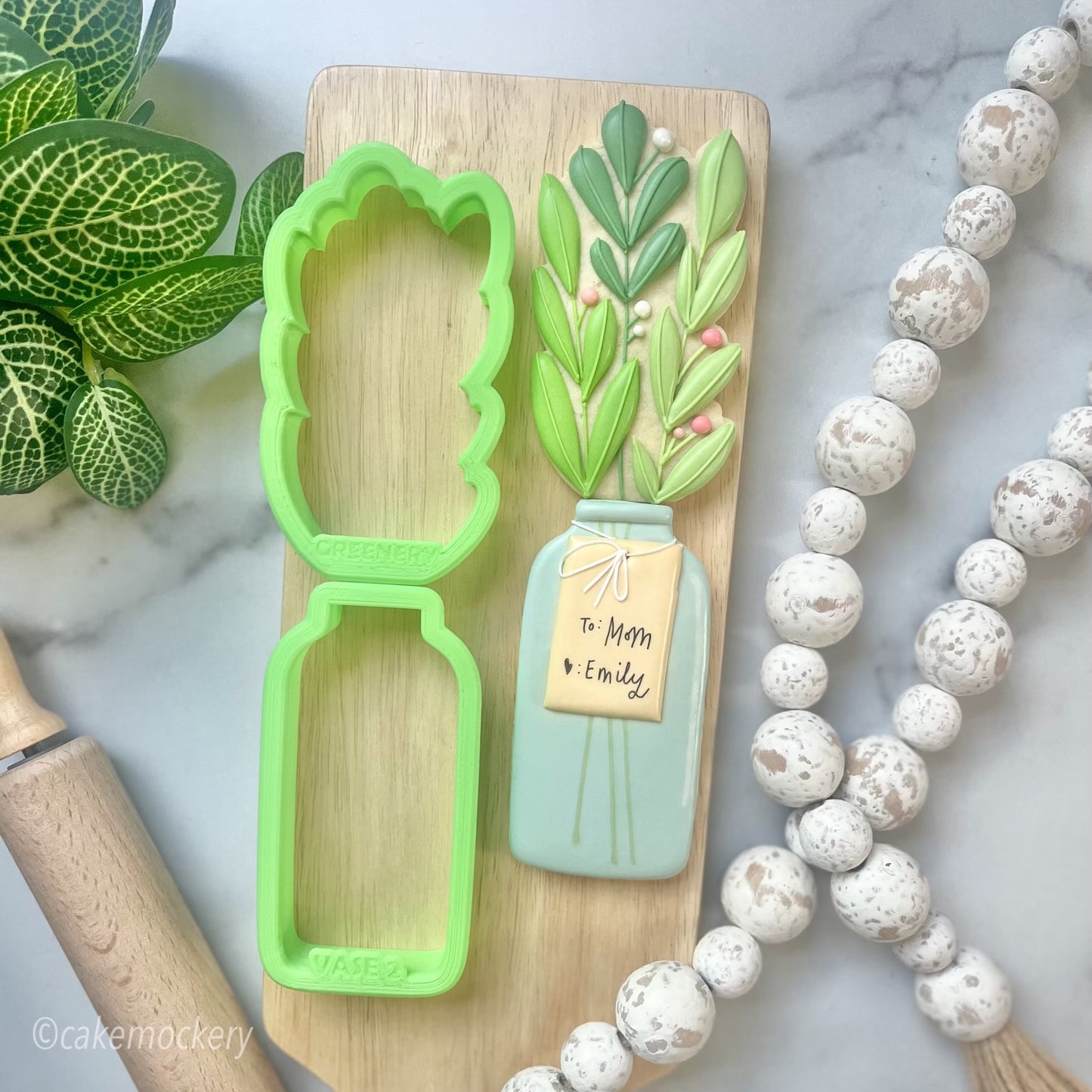 Bouquet Vase 2 Greenery Cookie Cutter Set of 2