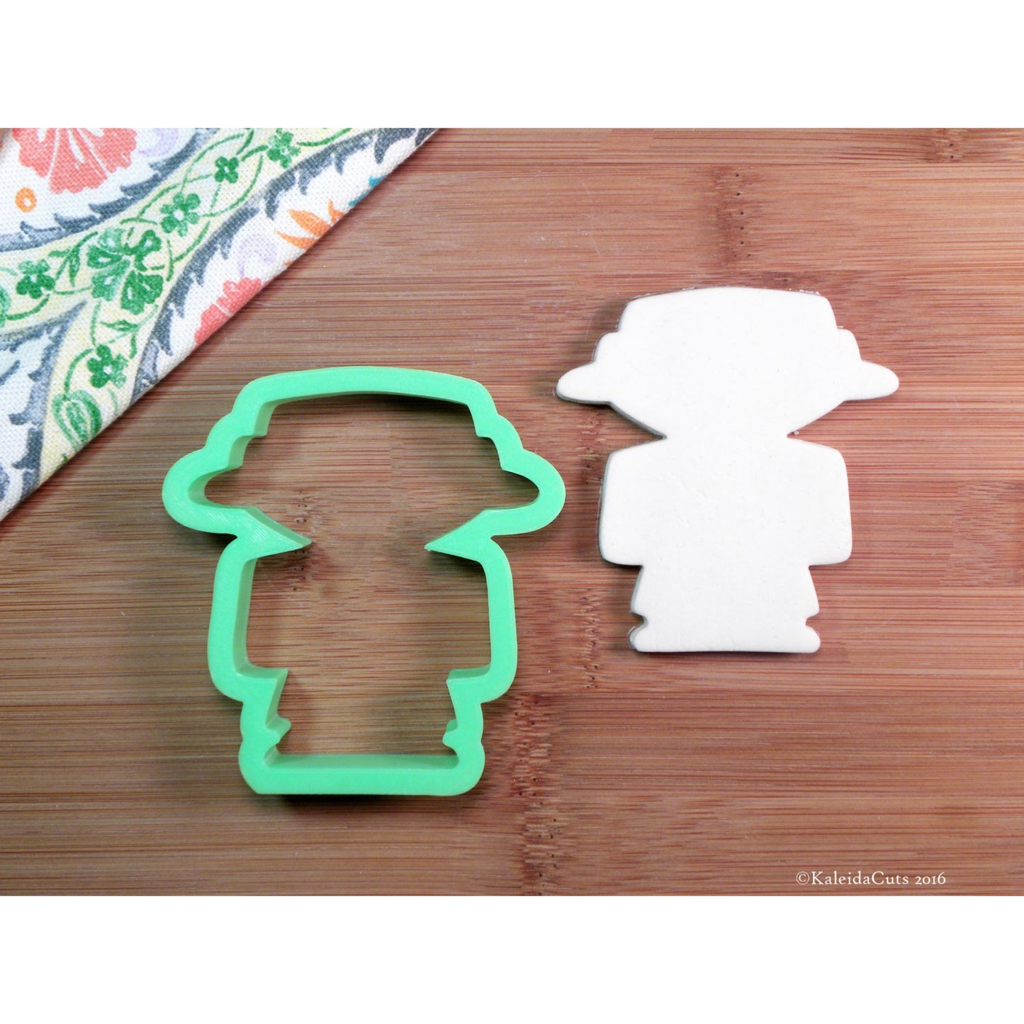 Pilgrim Boy Cookie Cutter