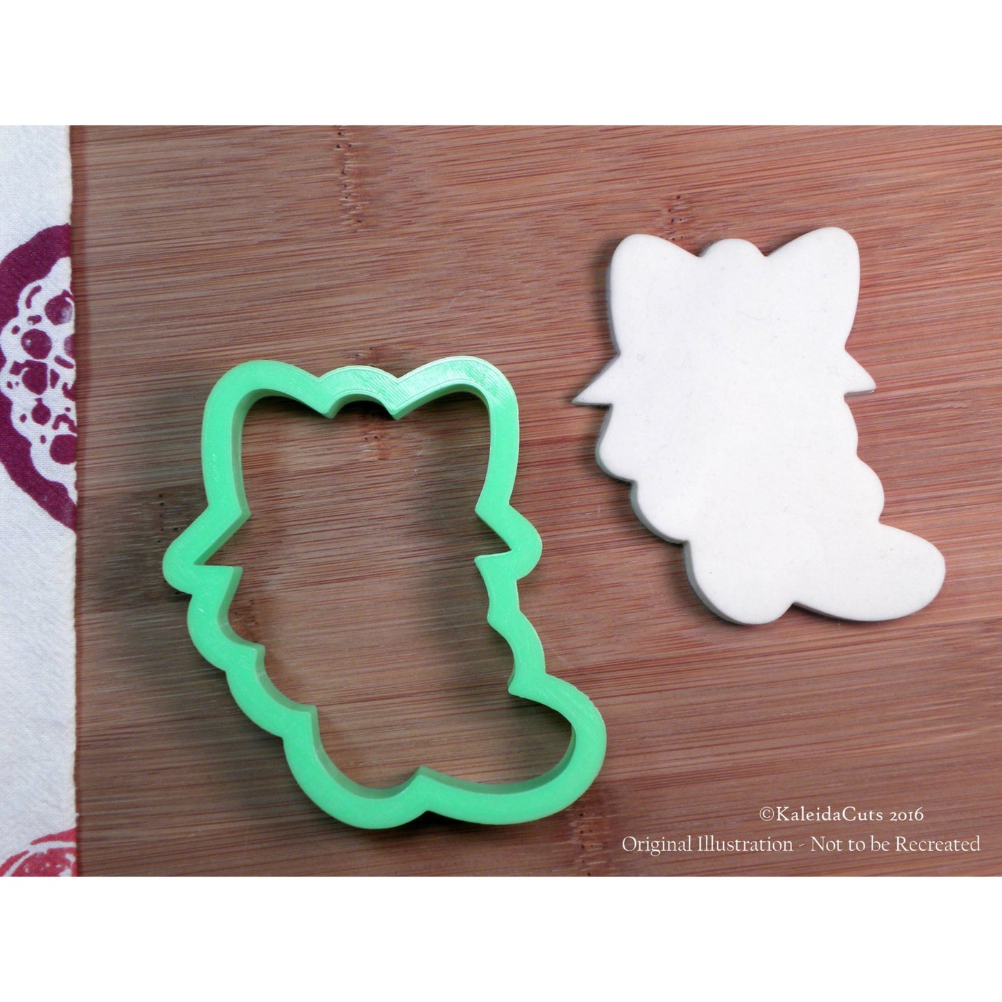 Mistletoe Cookie Cutter