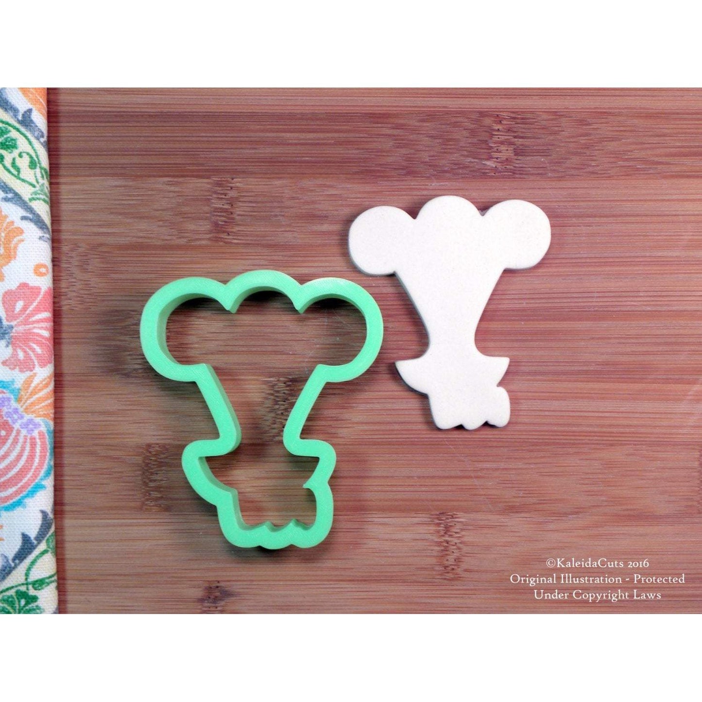 Cheerleader Cookie Cutter