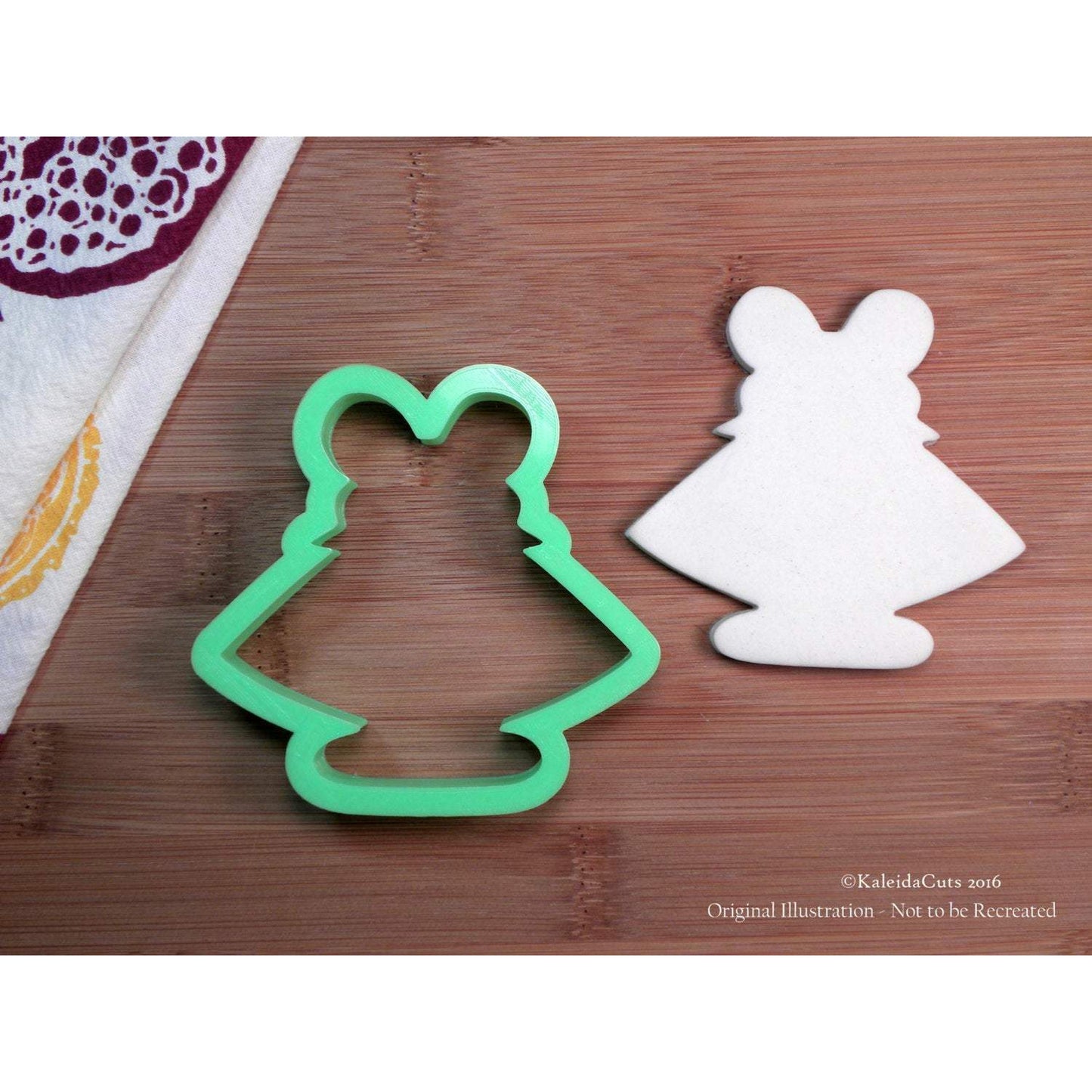 Chubby Christmas Tree Cookie Cutter