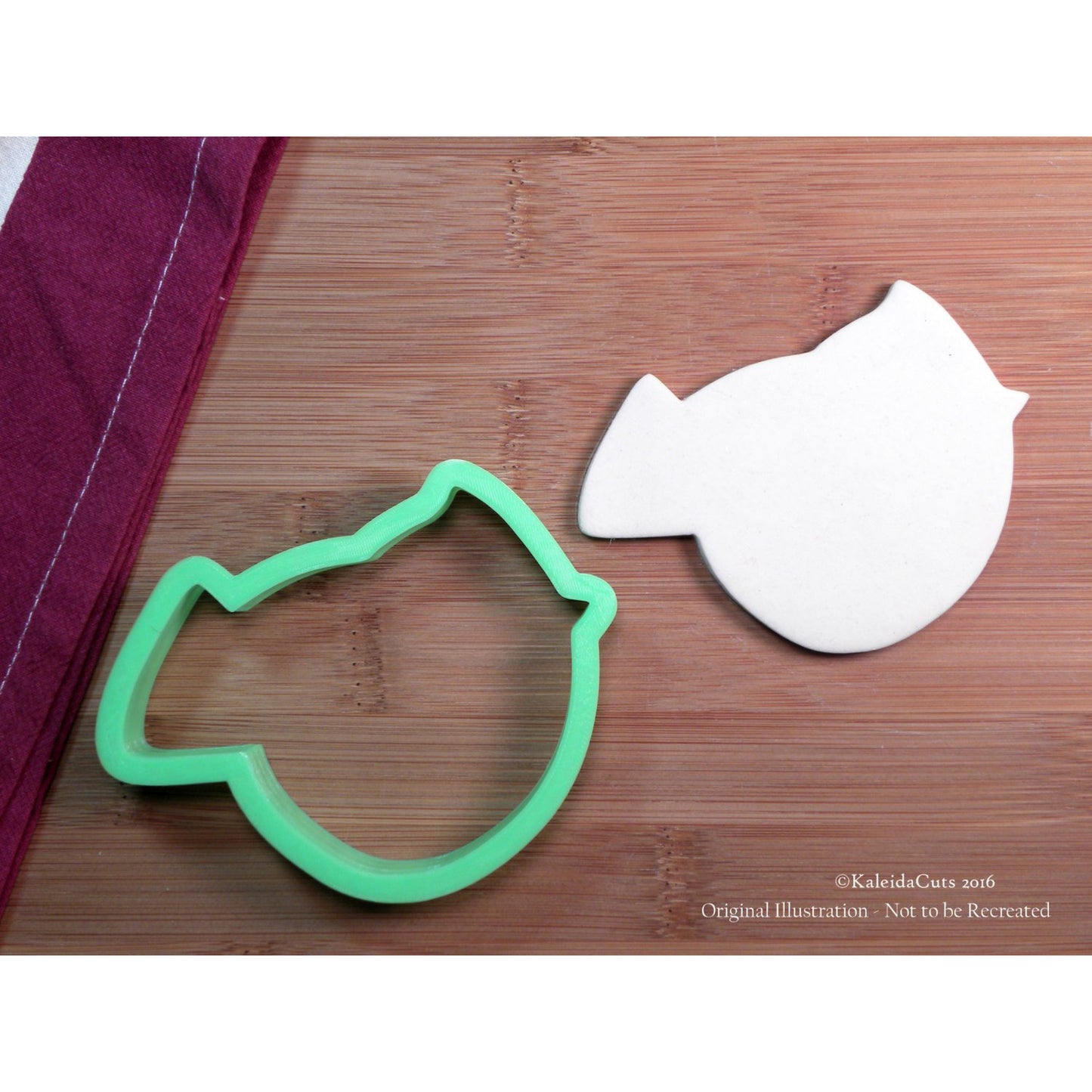 Chubby Cardinal Cookie Cutter