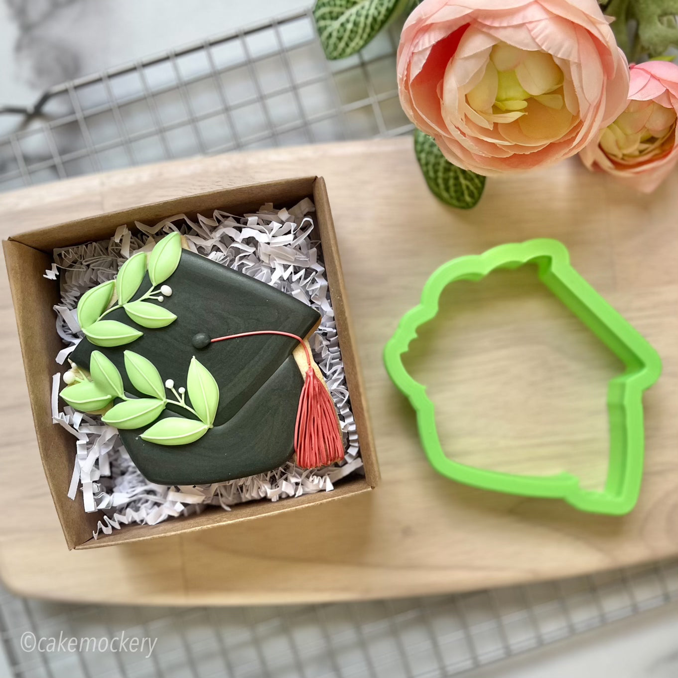 Grad Hat Greenery Cookie Cutter