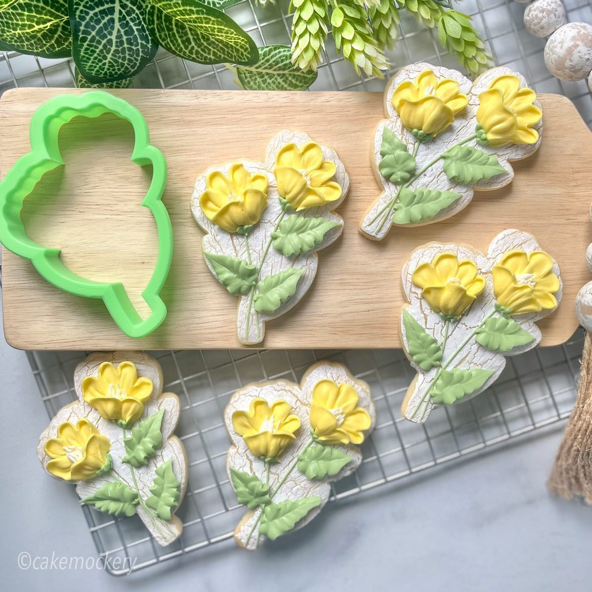 Anemones Bouquet Cookie Cutter