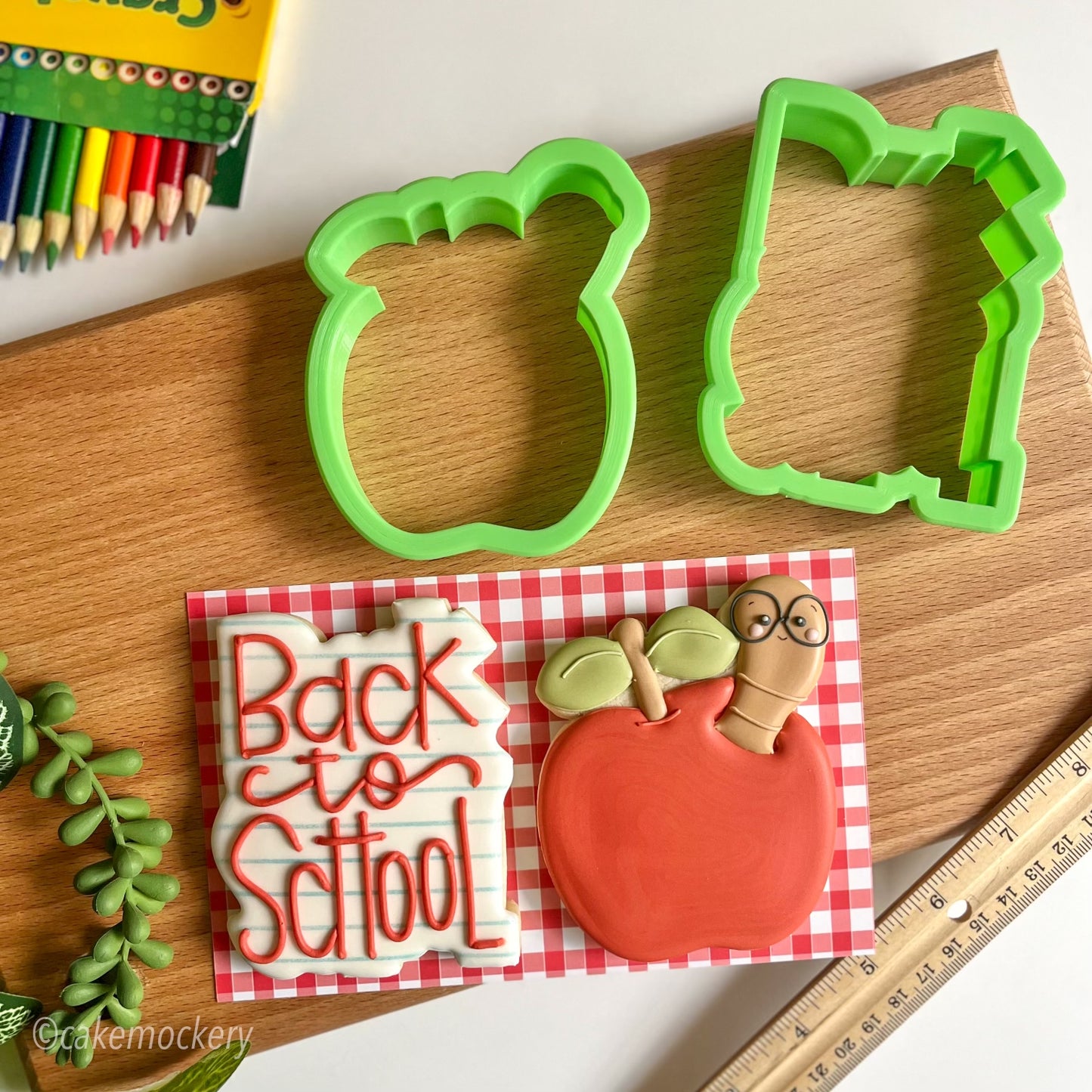 2023 Back to School Cookie Cutter Set of 2