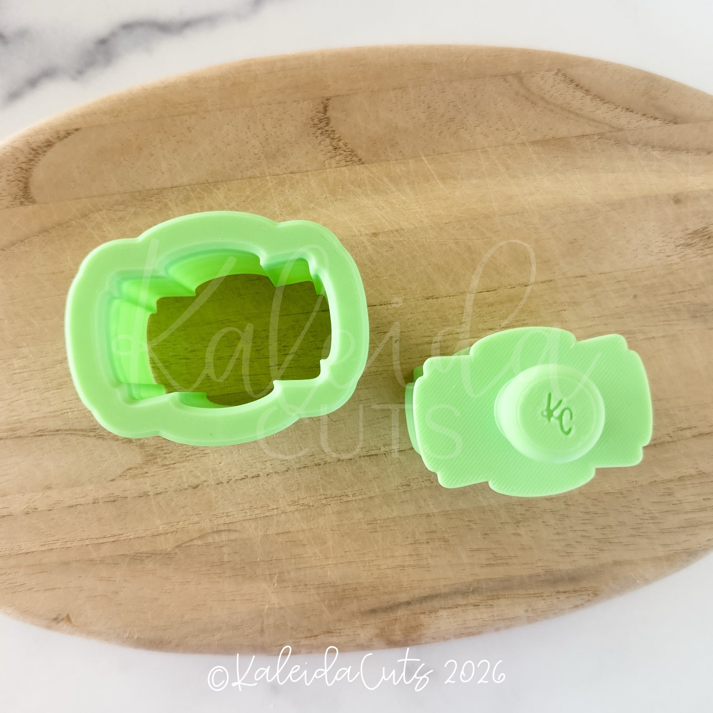 Amber Plaque Kaleida Popper. Cake Pop Mold