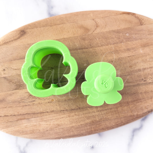 Simple Gingerbread Man Kaleida Popper. Cake Pop Mold