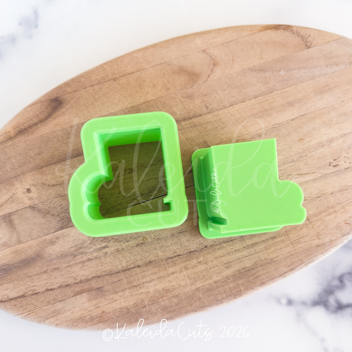 Chunky Ice Skate Kaleida Popper. Cake Pop Mold