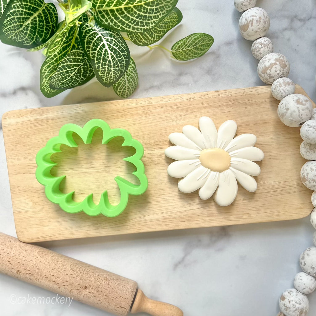 Realistic Daisy Cookie Cutter