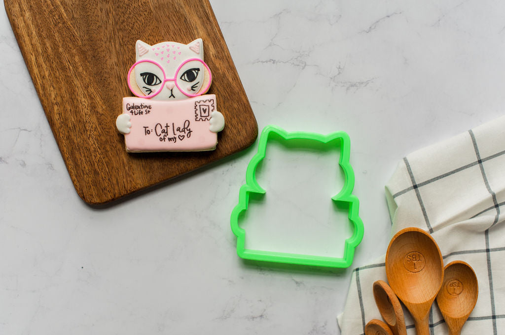Cat Lover Letter Cookie Cutter