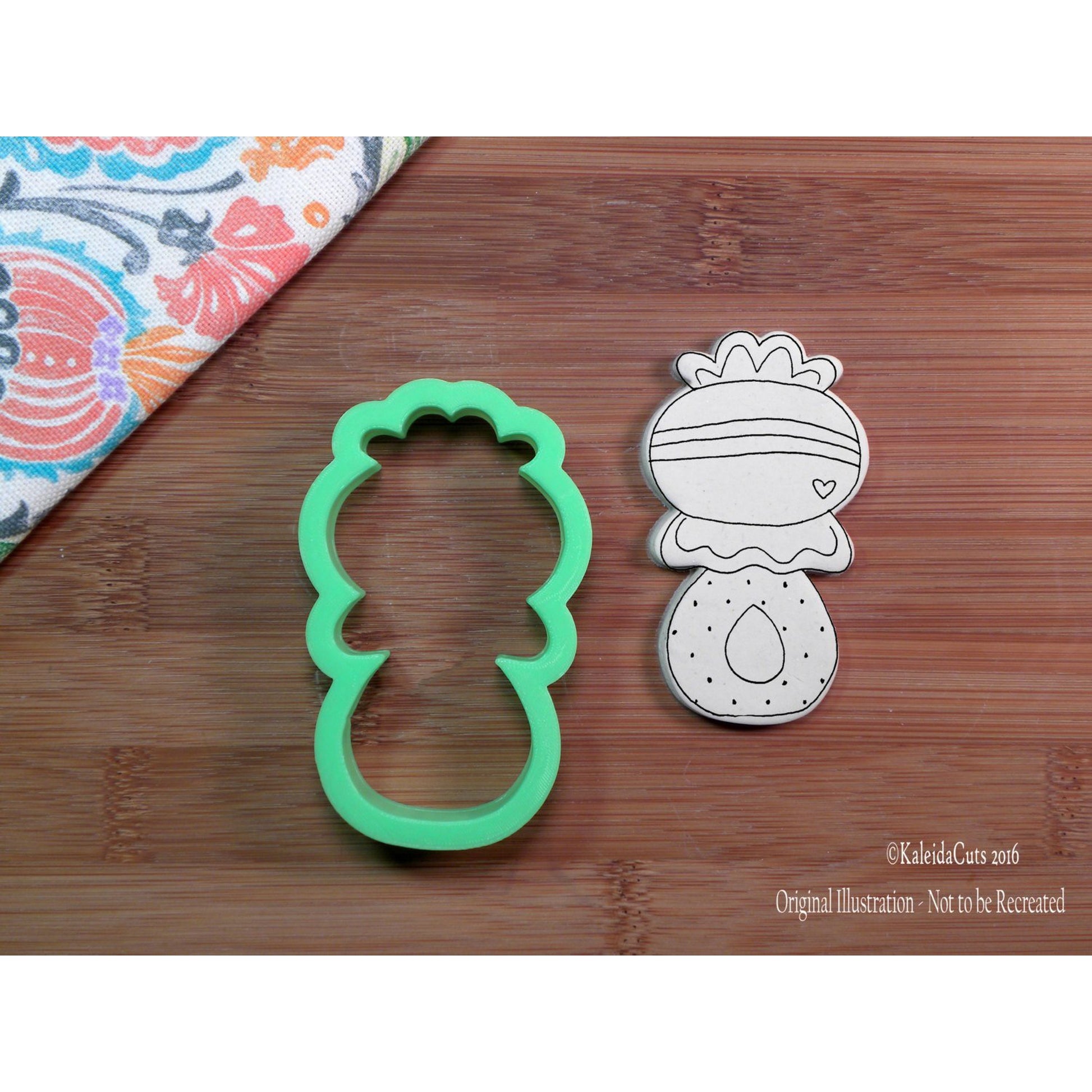 Rattle 1 Cookie Cutter