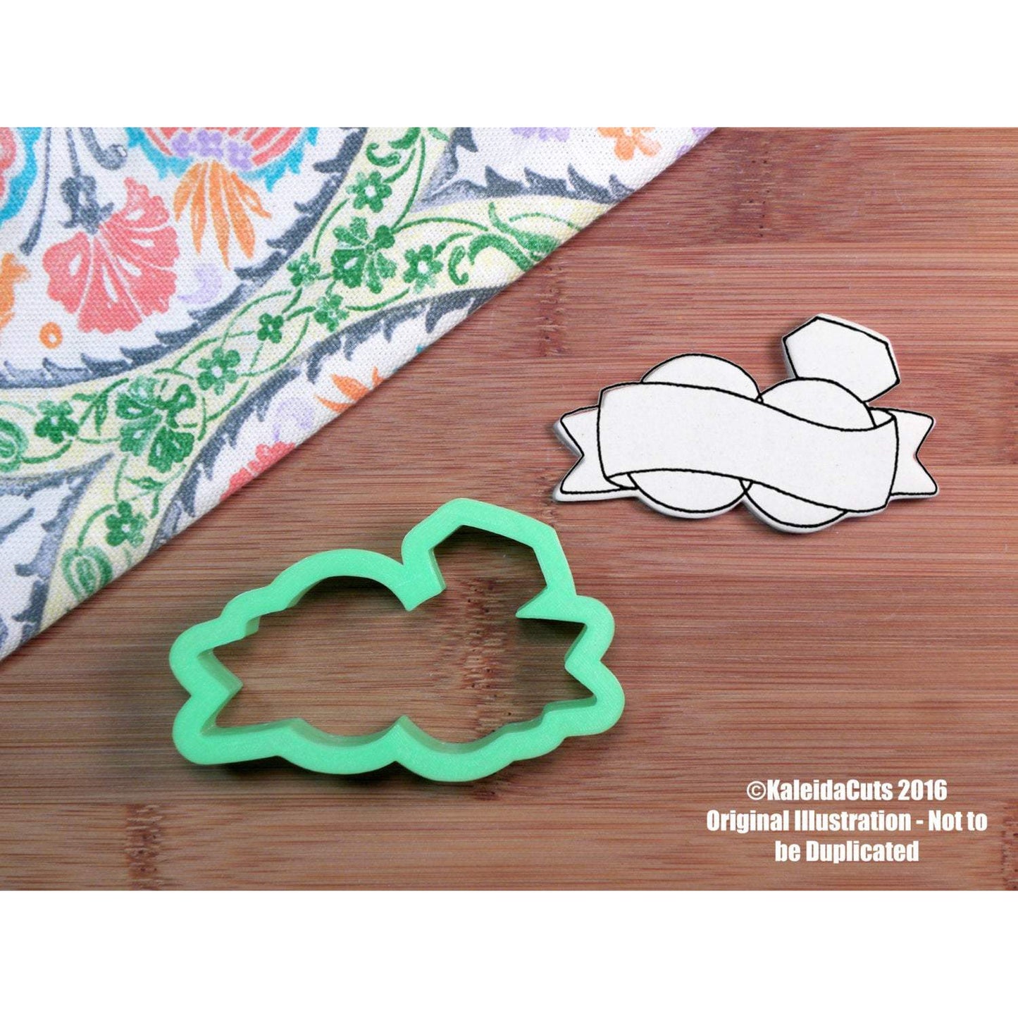 Double Ring Banner Cookie Cutter