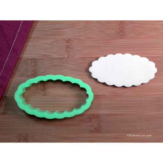 Scalloped Oval Plaque Cookie Cutter