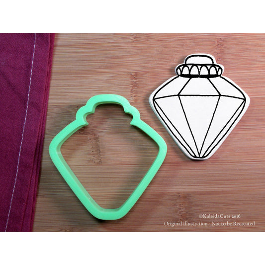 Jewell Ornament (Christmas Light) Cookie Cutter