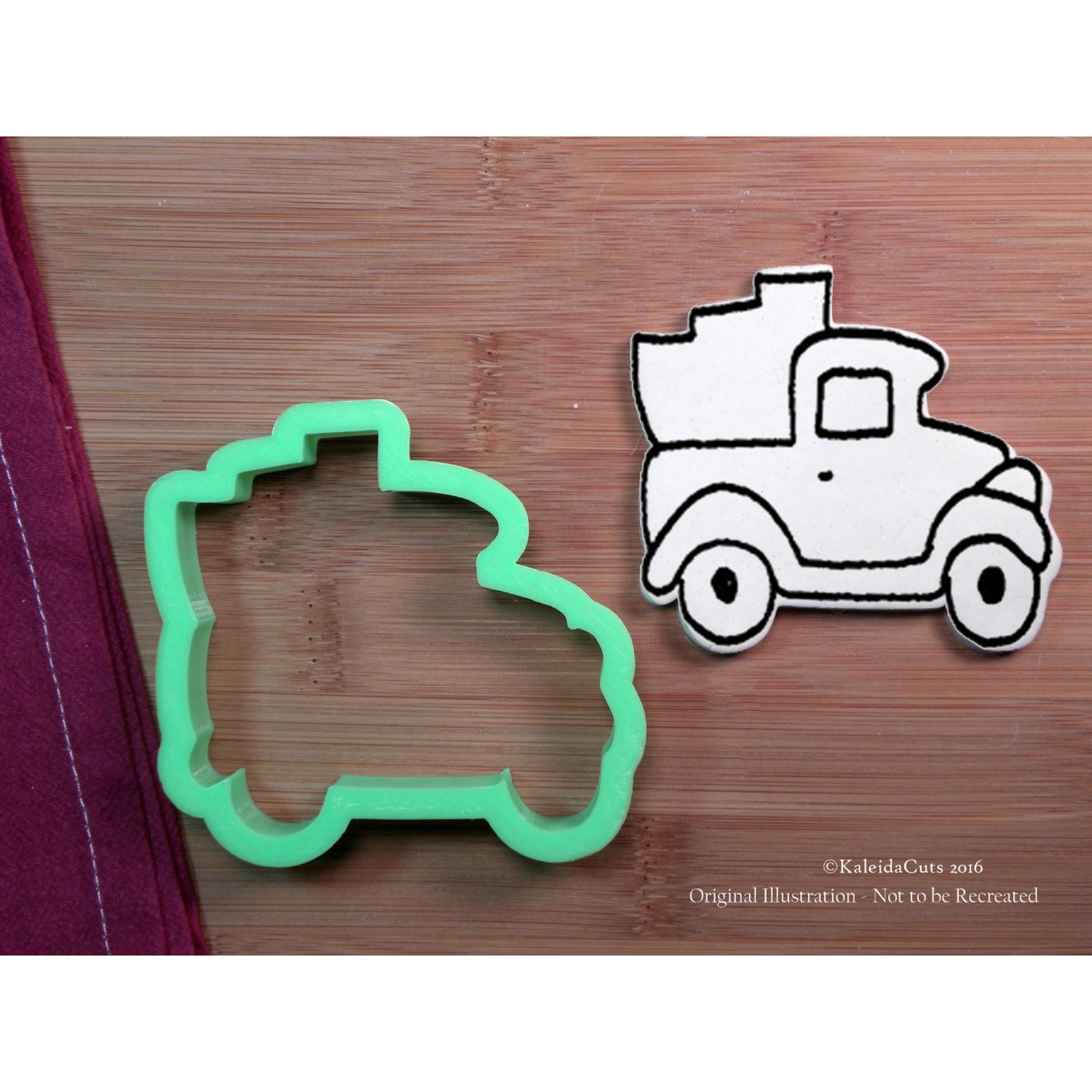 Truck with Tree Cookie Cutter