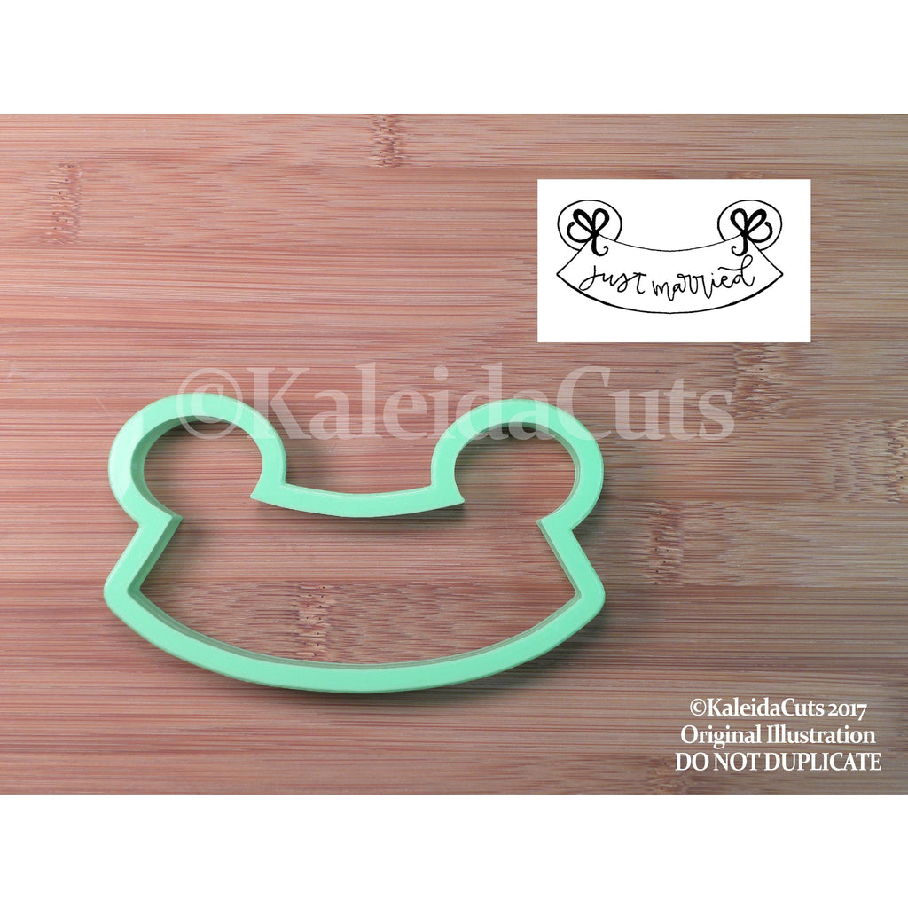 Hanging Banner Cookie Cutter