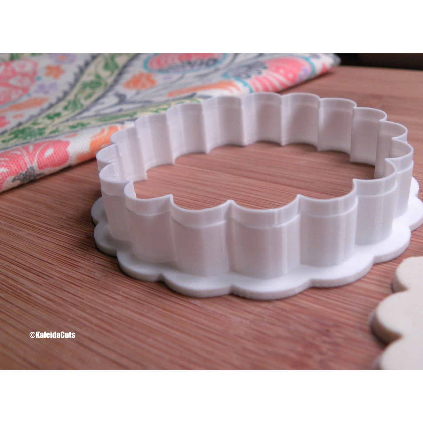 Scalloped Circle Cookie Cutter