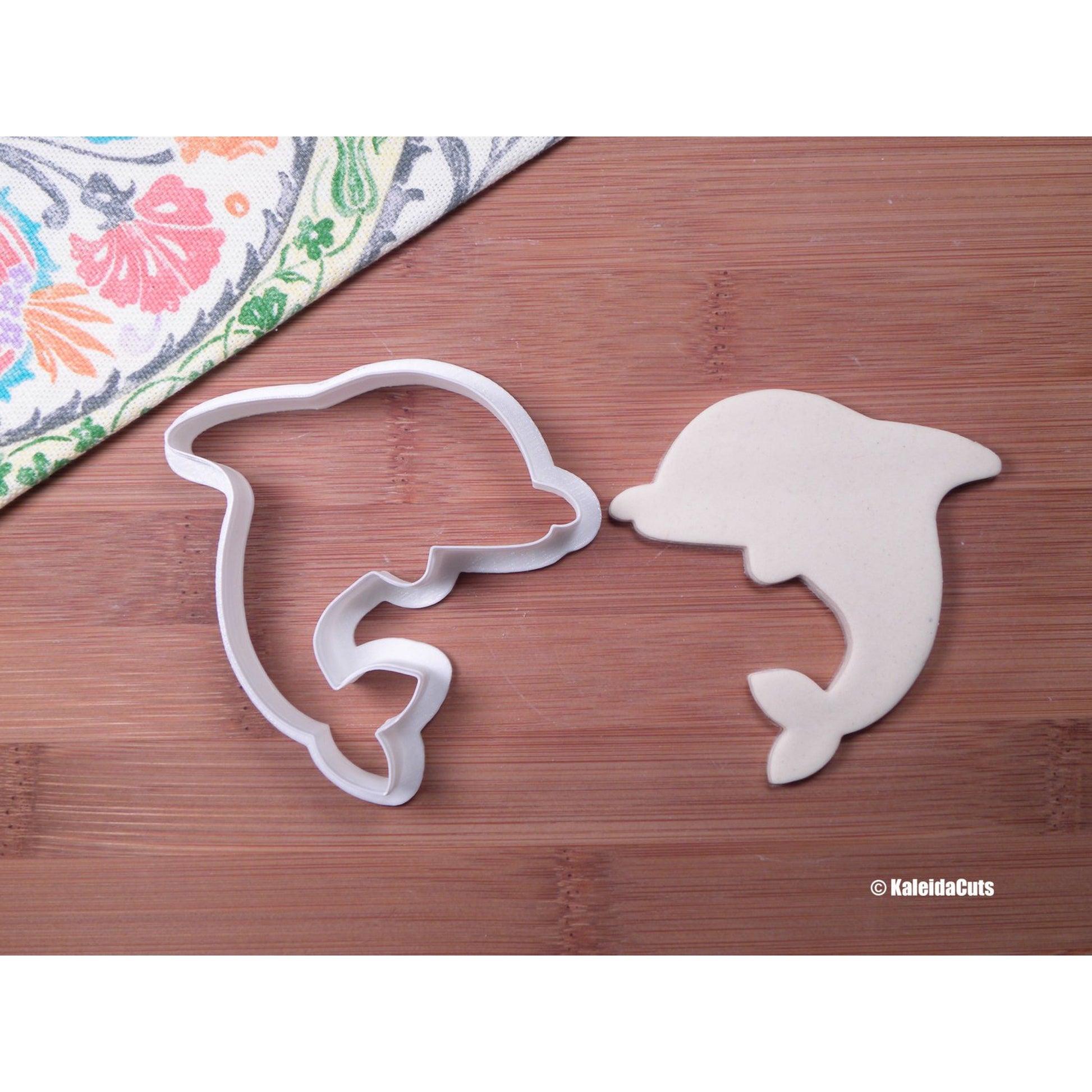 Dolphin 2 Cookie Cutter