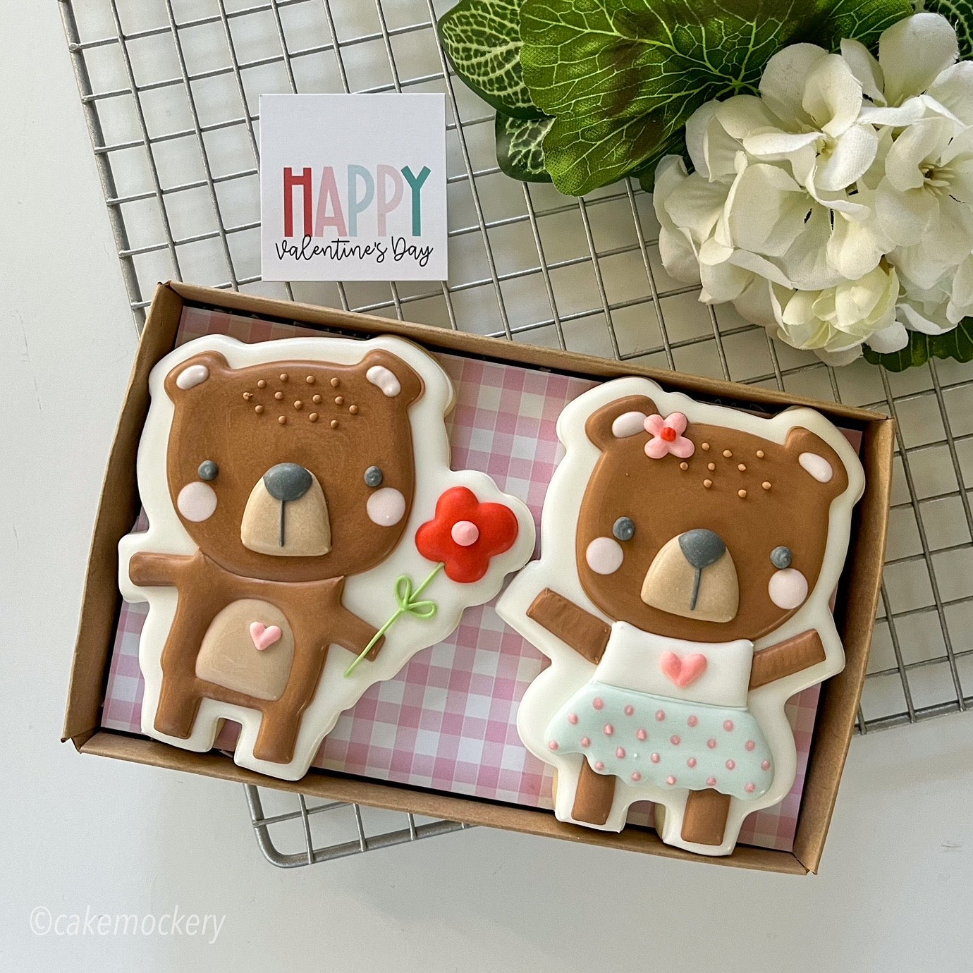 Modern Valentine Bear Couple Set of 2 Cookie Cutters