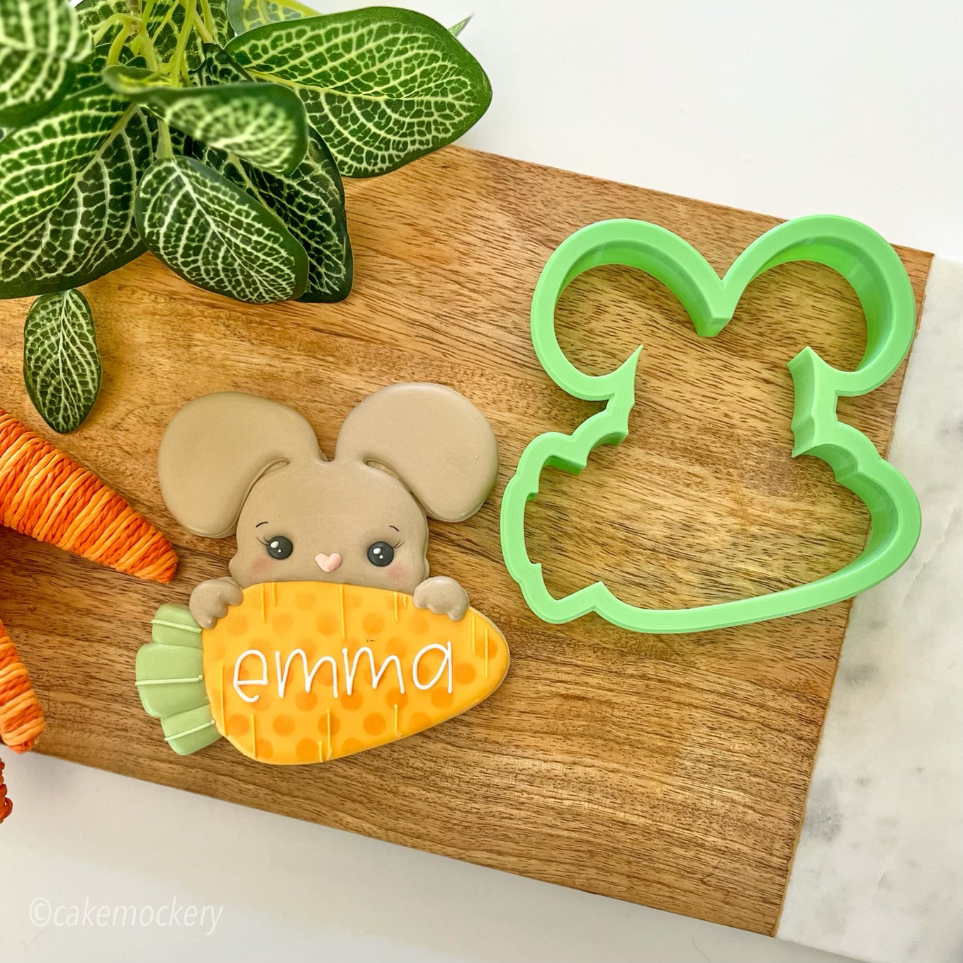2023 Bunny Carrot Plaque Cookie Cutter